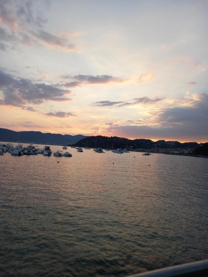 Luni Sun Sea Relax 아파트 외부 사진